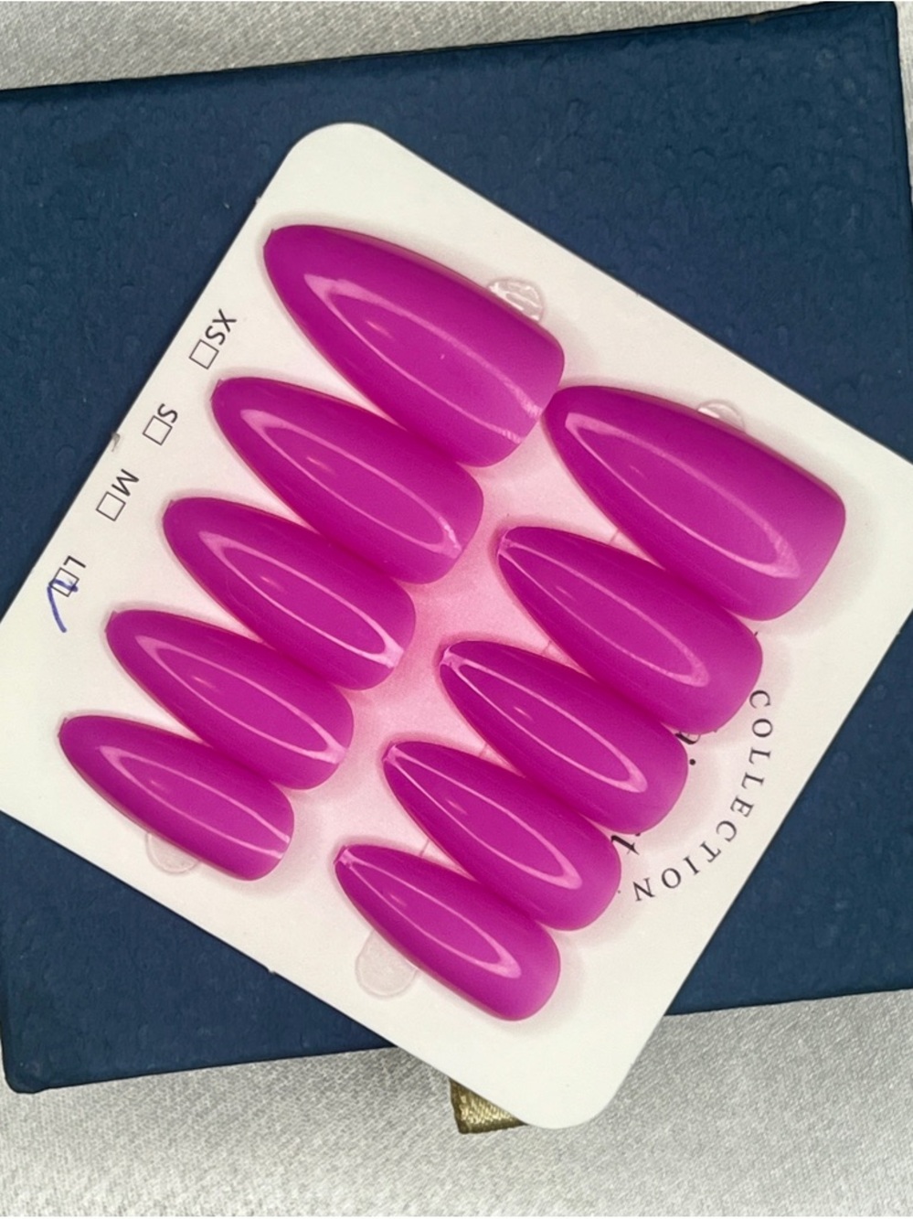 Matte Fuchsia Press-On Nails - Stiletto Set size L